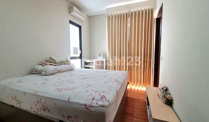 Rumah 2lantai Semifurnish Siap Huni Rapih The Eminent Prestigia Bsd City 2