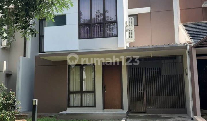 Rare and Move-In Ready House in the Icon Eternity Area, BSD City.