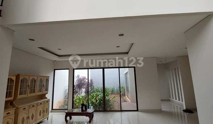 Rumah Rapih Cantik Cluster Mayfield Greenwich BSD 2