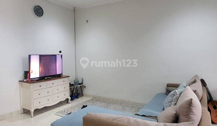 Rumah Siap Huni Terawat Strategis Lingkungan Nyaman Dan Aman Di Puspita Loka Bsd  2