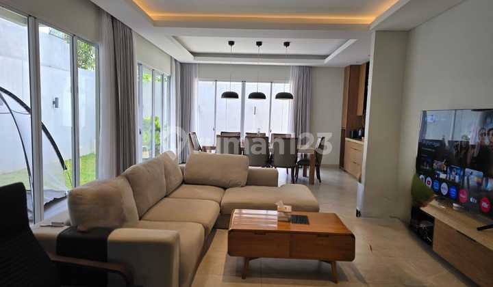 Rumah Mewah Cantik Nyaman Banget 