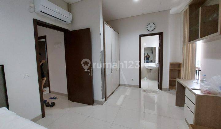 Rumah di Avezza Mozia Bsd , Tangerang Minimalis Siap Huni 1