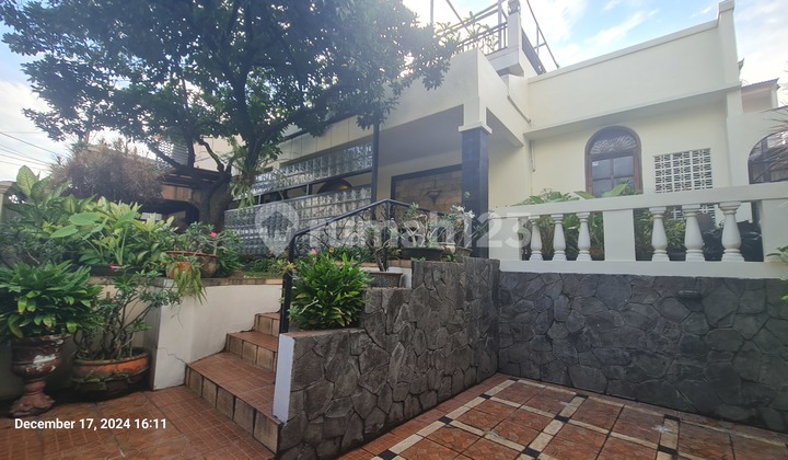 Rumah untuk Tempat Tinggal dan Kantor Siap Huni Area Jatipadang Pasar Minggu.nggu Jakarta Selatan