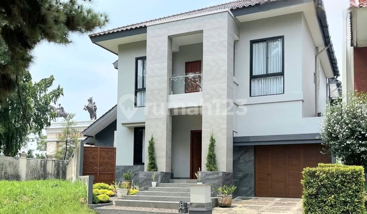 Brand New House with Maximal Layout, Spacious Backyard with Swimming Pool, Near Exit to Binus School Serpong