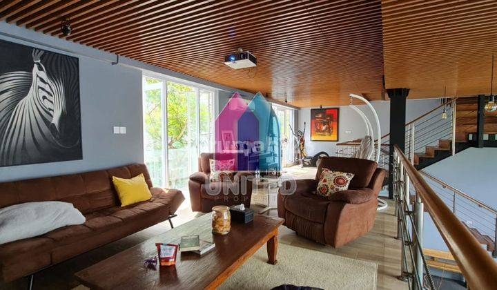 Jual Cepat  Bangunan Mandiri Fresco Aria BSD City, Swimming Pool, Open Space , Villa Vibe 2