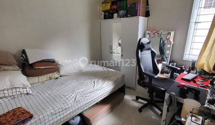 Rumah Vivacia Eminent BSD City Semi Furnished , Lokasi Strategis Dekat Exit Toll 2