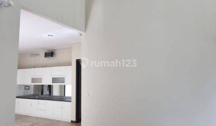 Rumah Mewah , Taman seluas 10 ha Lancewood Navapark BSD City , Lokasi Strategis , Langka 2