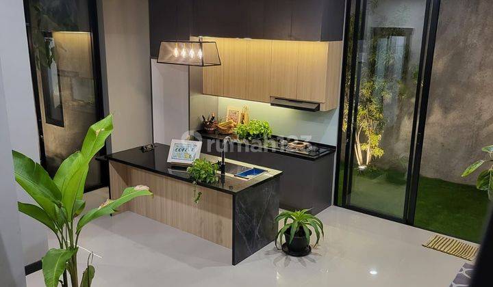 Dijual  Brand New Bangunan Mandiri Kencana Loka , Semi Furnished, SHM , Sangat Cantik 2