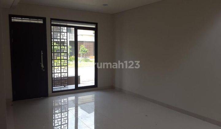 Rumah Eminent Precia, Minimalis, Brand New, Siap Huni , Lokasi Strategis 2