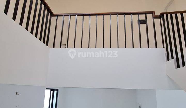 Rumah Cantik Brand New Nusa Loka Lokasi Terdepan.dan.strategis Dekat Exit Toll 2