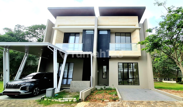 Independent Building House, Brand New, Ready to Occupy in Vanya Park Bsdi Near Lake, Toll Exit, Aeon Mall, Prasetya Mulia University, Atmajaya