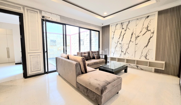 Rumah Mewah Dengan Swimming Pool.di Kawasan Mewah Jadeite Bsd City Ada Sport.club Di Dalam Cluster, Dekat Exit Tol., Aeon Mall, Dekat Nanyang Internasional School, Ipeka.dll 2