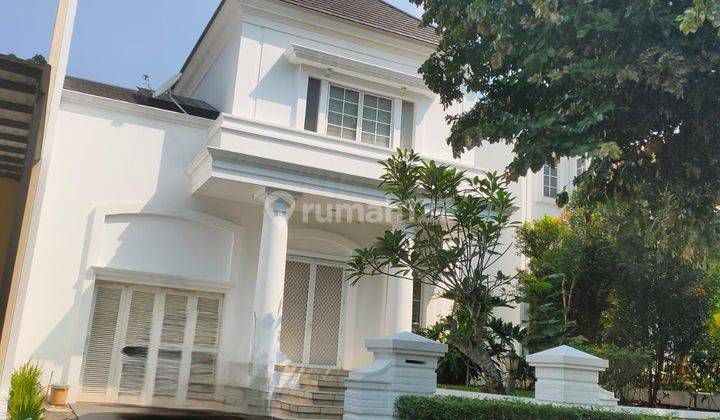 Rumah De Park Cluster De Maja, Semi Furnish, Swimming Pool 1