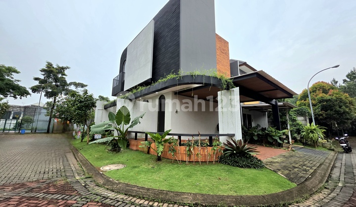 Self-Building House with Unique Design. In Kireina Park, East BSD, With Sports Club Within the Cluster, Close to Toll Exit.