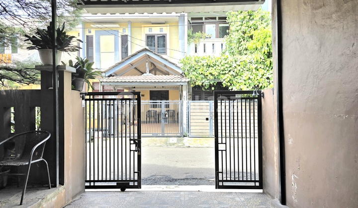 Rumah Semi Furnished Lay Out Maksimal Nusa Loka BSD City Dekat Exit Tol dan Pasar Modernr