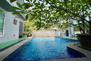 Rumah Rasa Villa Bali, Open Space dengan Private Pool di Fresco Aria BSD City, Dekat Exit Tol.dan Aeon Mall 2