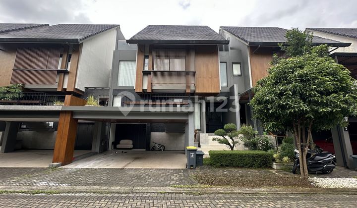 Rumah Mewah Furnished Design Interior Depan Taman Caelus Greenwich BSD City Punya 3 Sport Club Dekat Exit Tol