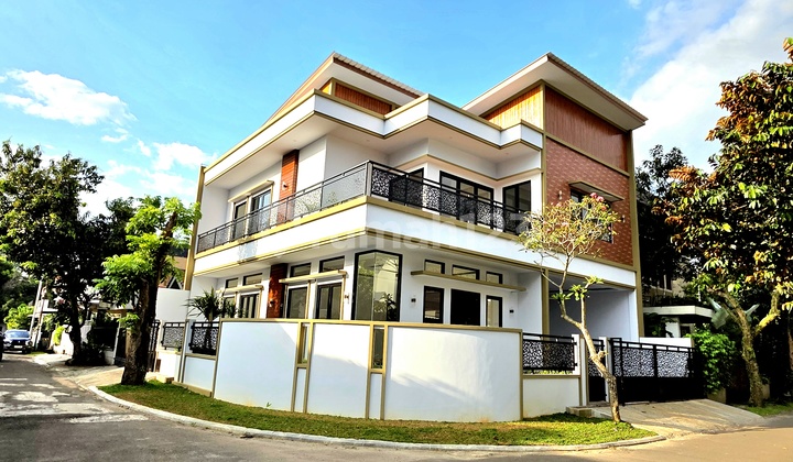 Rumah Brand New Layout Maksimal di Kencana Loka Strategis.dekat Exit Tol , Pasar Modern, Stasiun Rawa Buntu Rumah Brand New Layout Maksimal di Kencana Loka Strategis.dekat Exit Tol , Pasar Modern, Stasiun Rawa Buntu