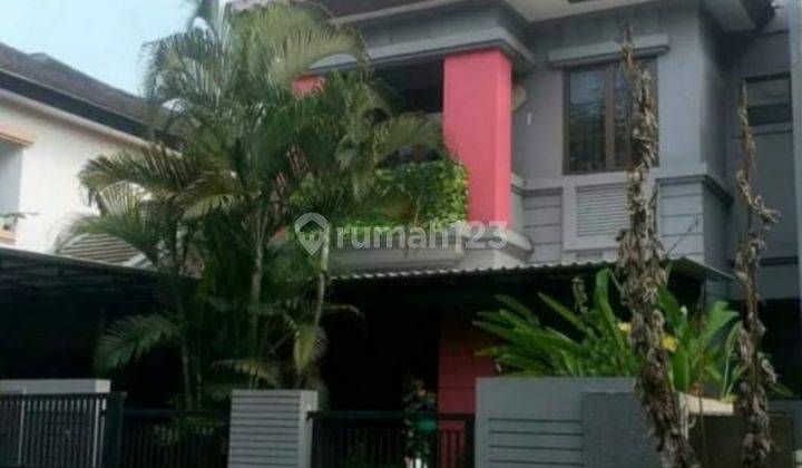 Rumah luas siap huni di Delatinos Bsd City 1