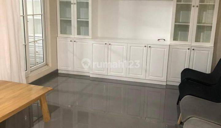 Rumah Sudah Renovasi Semi Furnished di Provence parkland Bsd City 2