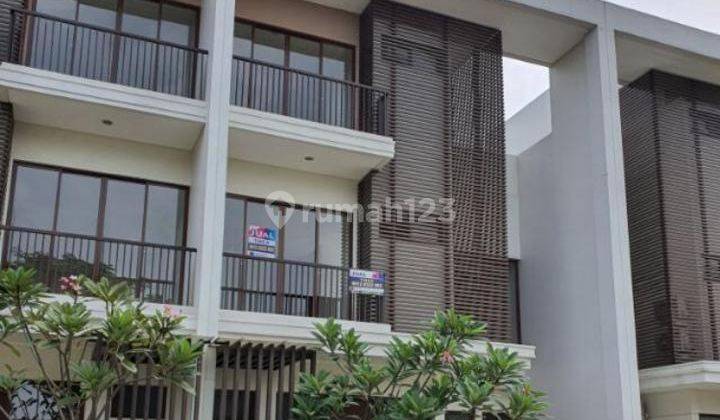 Rumah 3 Lt Di Amethyst Assati Vanya Park Bsd City 1