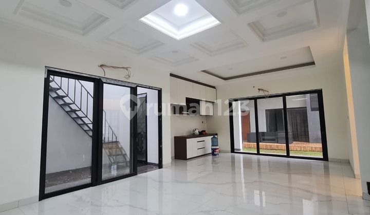 Price Drop on Brand New Classic Luxury Design Houses at Icon Cosmo, BSD City 2