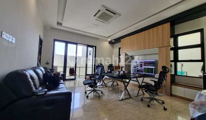 Modern Beautiful Ready-to-Live House in Delatinos Buenos Aires BSD City