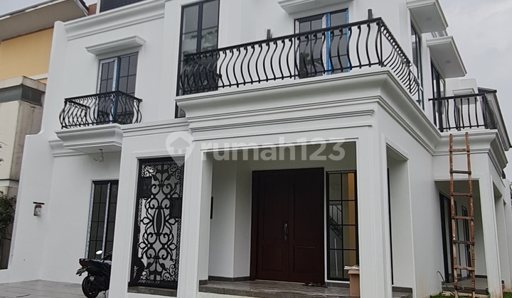 Brand New Classic Luxury Design House In Icon Cosmo Bsd City