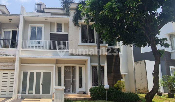 SHM House Already Renovated In Chalcedony Cluster Gading Serpong