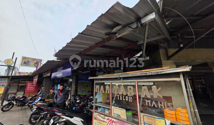 Strategic Road-Facing Shop House on Jalan Benda Raya Pamulang 2
