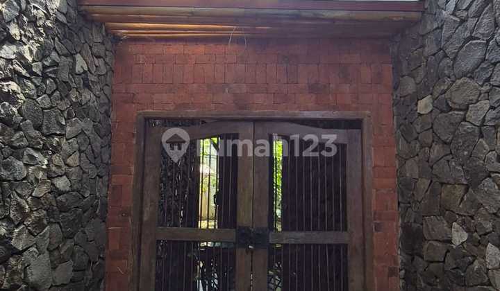 Rumah Asri Klasik Di Puspita Loka Bsd City 2