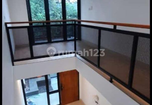 Rumah Murah Strategis Di Kencana Loka Bsd City