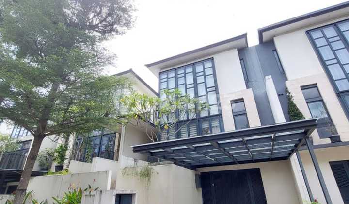 Rumah Modern Bagus Di Cluster Lancewood Navapark Bsd City