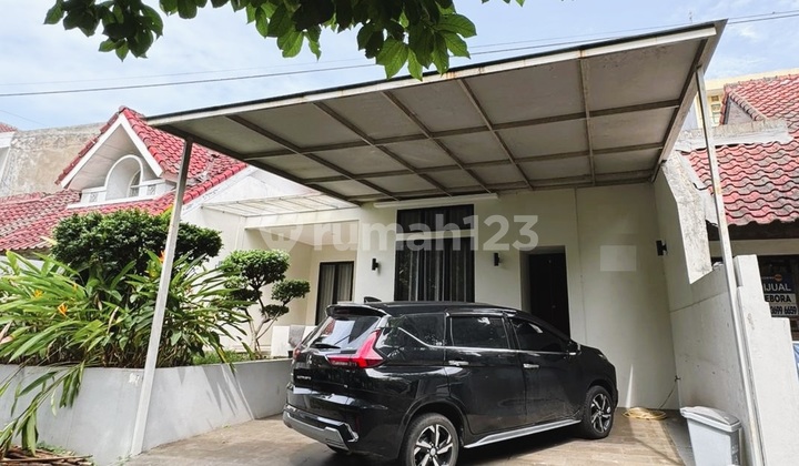 A Ready-to-Live-in Serene House in Anggrek Loka, BSD City A Ready-to-Live-in Serene House in Anggrek Loka, BSD City