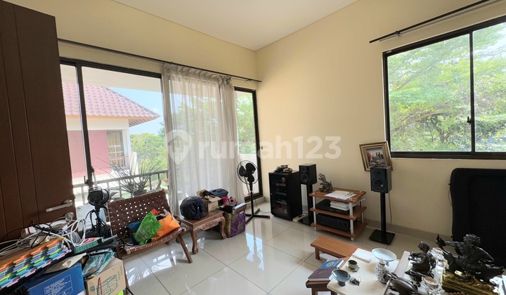 Rumah Luas Cantik Di Cluster Heliconia De Park Bsd City