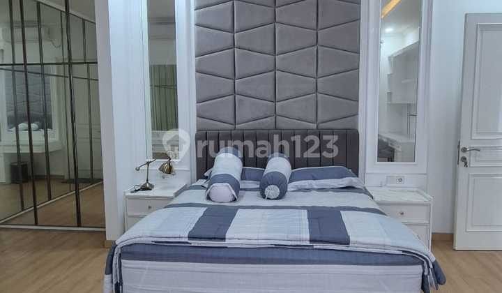 American Classic Independent Building House in Allevare Foresta, BSD City 2