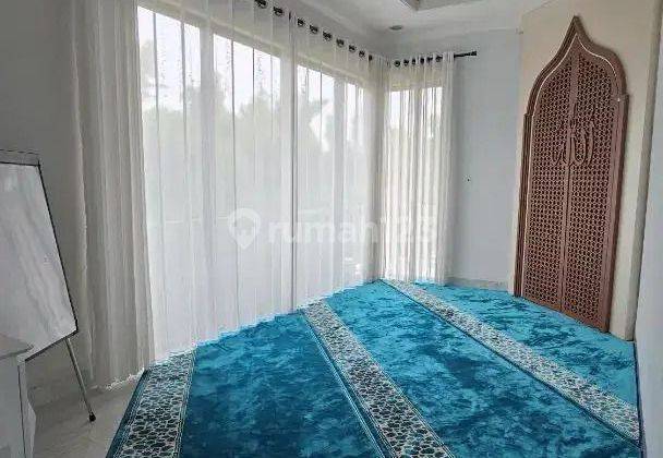 Rumah Mewah Pasti Suka Ada Private Pool Delatinos BSD City 2