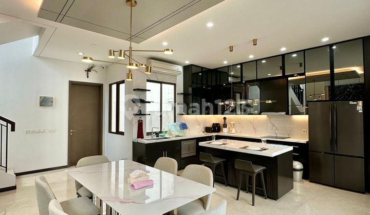 Rumah di The Zora Keia BSD City
Tipe 9 Corner Hook Brand New