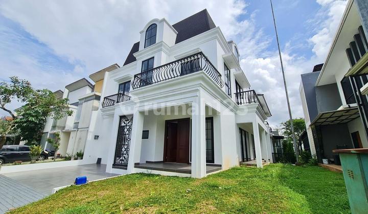 Rumah mewah Brand New Cluster Cosmo The Icon - BSD City 