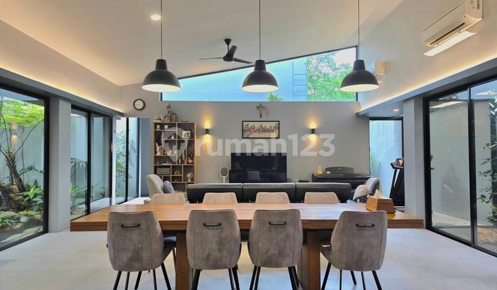 Rumah Lebar 16 Cluster Bellagio The Green - BSD City