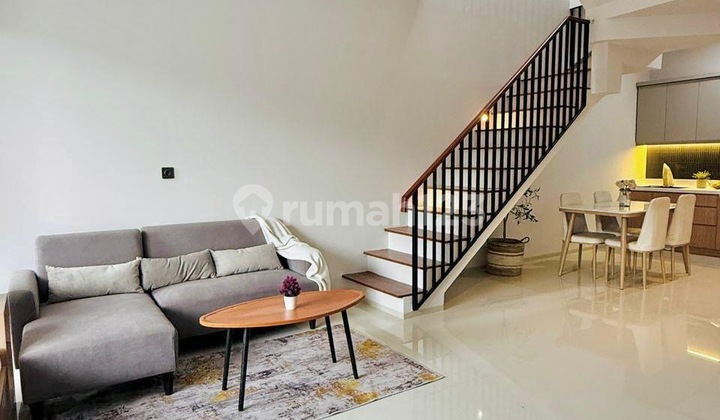 Rumah Minimalis Brand New di BSD Nusaloka