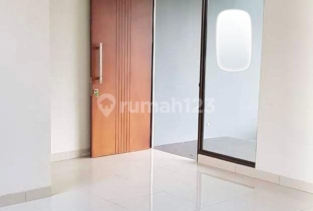 Rumah Rapih Terawat BSD Eminent, Tangerang 2