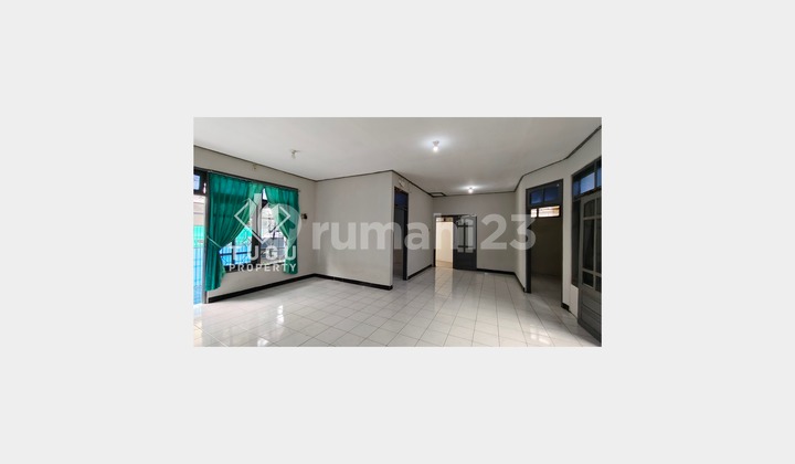 5-Bedroom House for Rent in Jogja, Jalan Bantul Area, Beteng Kulon Corner, Near Tirto Nirmolo High School, Sman 1 Kasihan, Smki, S2 Isi Campus, Pugeran Church, Near Pasty 5-Bedroom House for Rent in Jogja, Jalan Bantul Area, Beteng Kulon Corner, Near Tirto Nirmolo High School, Sman 1 Kasihan, Smki, S2 Isi Campus, Pugeran Church, Near Pasty