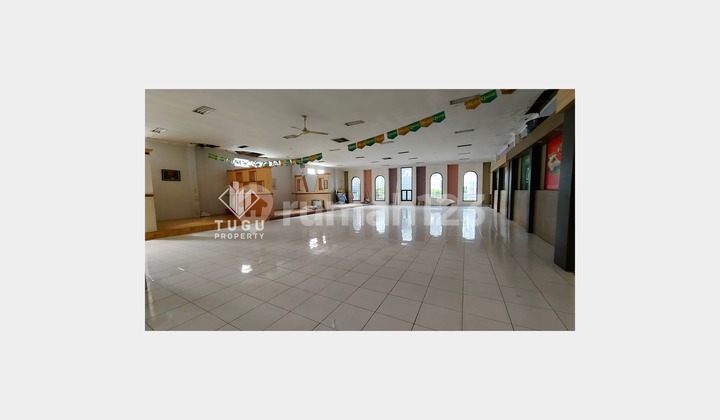Commercial Space 1000 meters for Rent in Jogja, located on the main road in Demangan Gondokusuman Laksda Adisucipto, near Lippo Mall, Amplaz, De Britto School, SD Muhammadiyah Sapen, Siloam Hospital, UIN Campus, UNY, and XXI Cinema. Commercial Space 1000 meters for Rent in Jogja, located on the main road in Demangan Gondokusuman Laksda Adisucipto, near Lippo Mall, Amplaz, De Britto School, SD Muhammadiyah Sapen, Siloam Hospital, UIN Campus, UNY, and XXI Cinema.