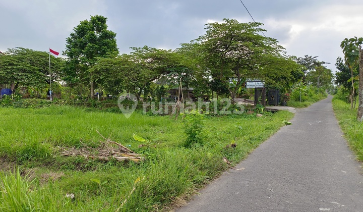 Dijual Cepat Tanah Pekarangan, Area Expat, Dekat Hotel Hyatt, Kampus Stim Ykpn, PLN Jakal, Gereja Banteng, Masjid Suciati, Sleman City Hall Sch