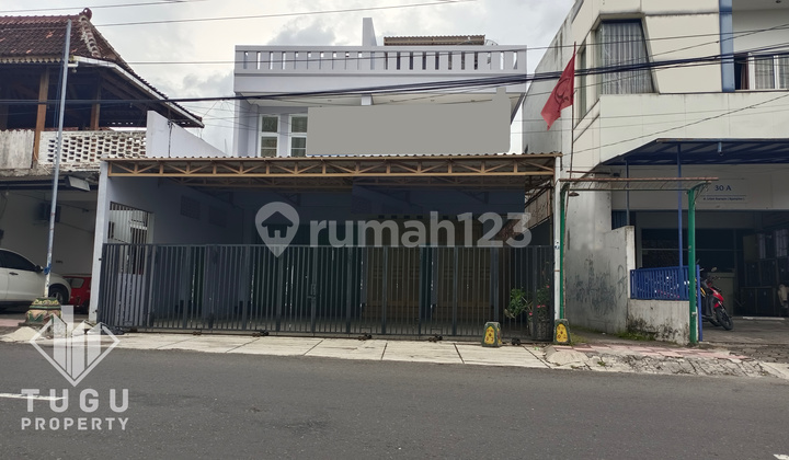 3-Story New Building Ruko for Rent in Jogja Ngampilan, near Malioboro, near Tugu Station, near PKU Hospital, near Ngabean Parking, near Bakpia Pathuk, near Yogyakarta Palace/ North Square
