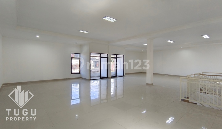 2-Story Business Space with 16-Meter Wide Frontage for Rent in Wirobrajan, Yogyakarta. Near Tugu Station, Serangan Market, close to state schools SMAN 1, SMPN 7, SMPN 11, Ludiro Husada Hospital, AMC Hospital, RSGM, near Wirobrajan Intersection, Bakpia 75 Hos Cokroaminoto.