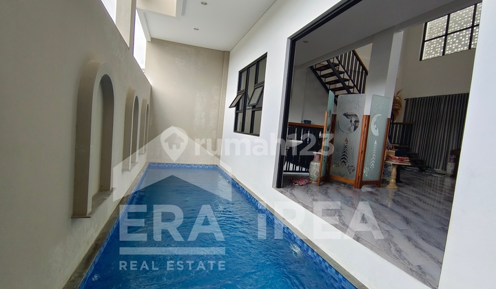 Rumah Dijual Jogja Jalan Magelang Monjali Palagan, ada Private Pool, dekat Hotel Hyatt, dekat Mall SCH, dekat Mall JCM 1