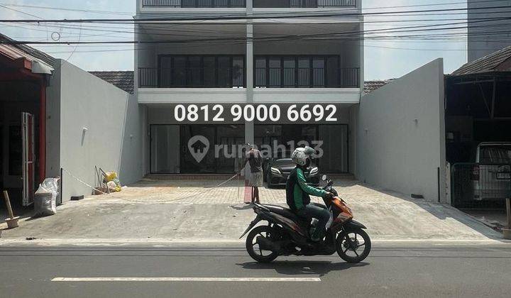 Ruko Pinggir Jalan Raya BSD griya loka serpong tangerang 3 Lantai 1