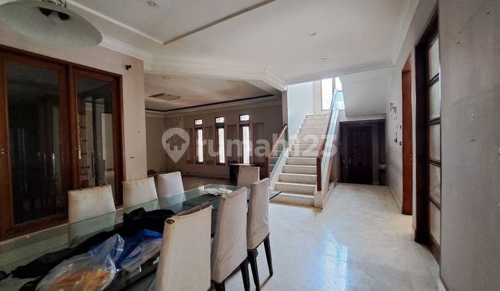 Quick Sale House Hook Sunrise Garden Kebon Jeruk West Jakarta 2